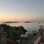 Hakunamatata Villa